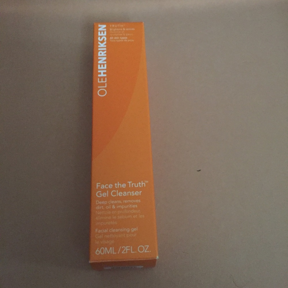 New! Ole Henriksen Face the Truth Gel Cleanser